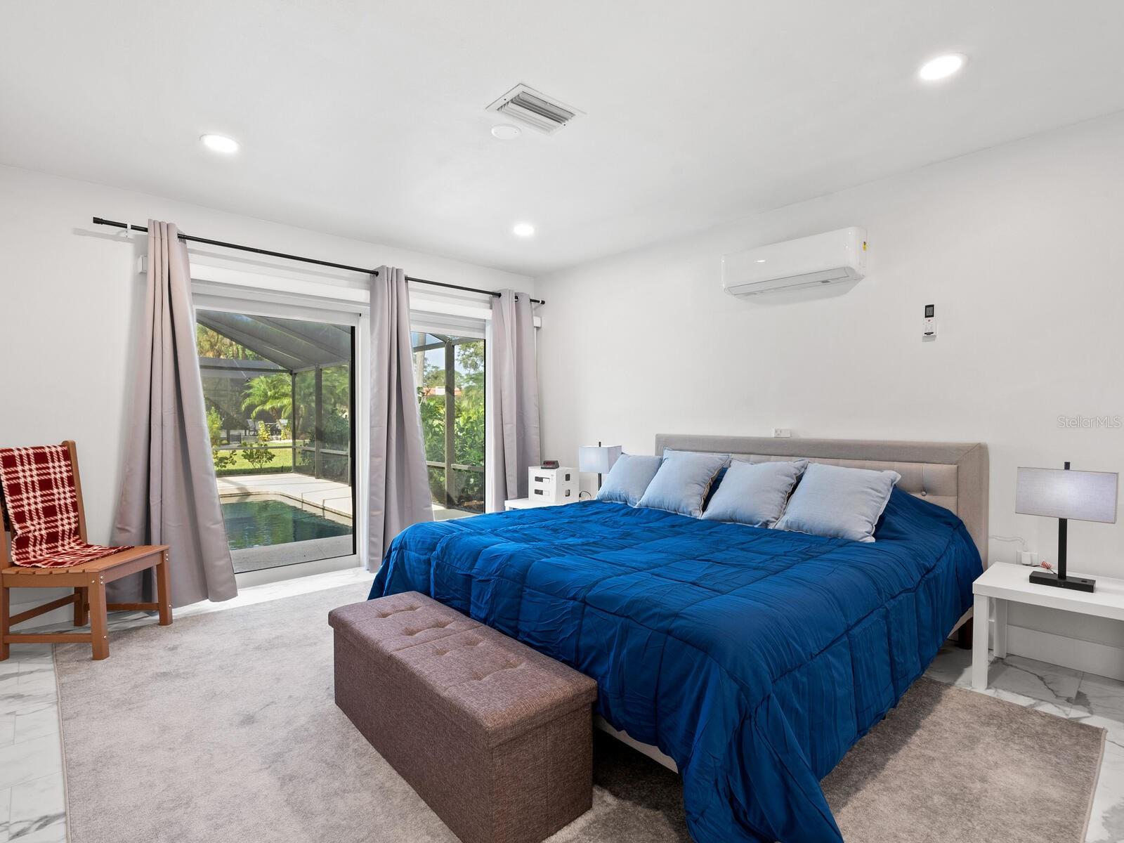 SOUTHBAY YACHT & RACQUET CLUB - Residential