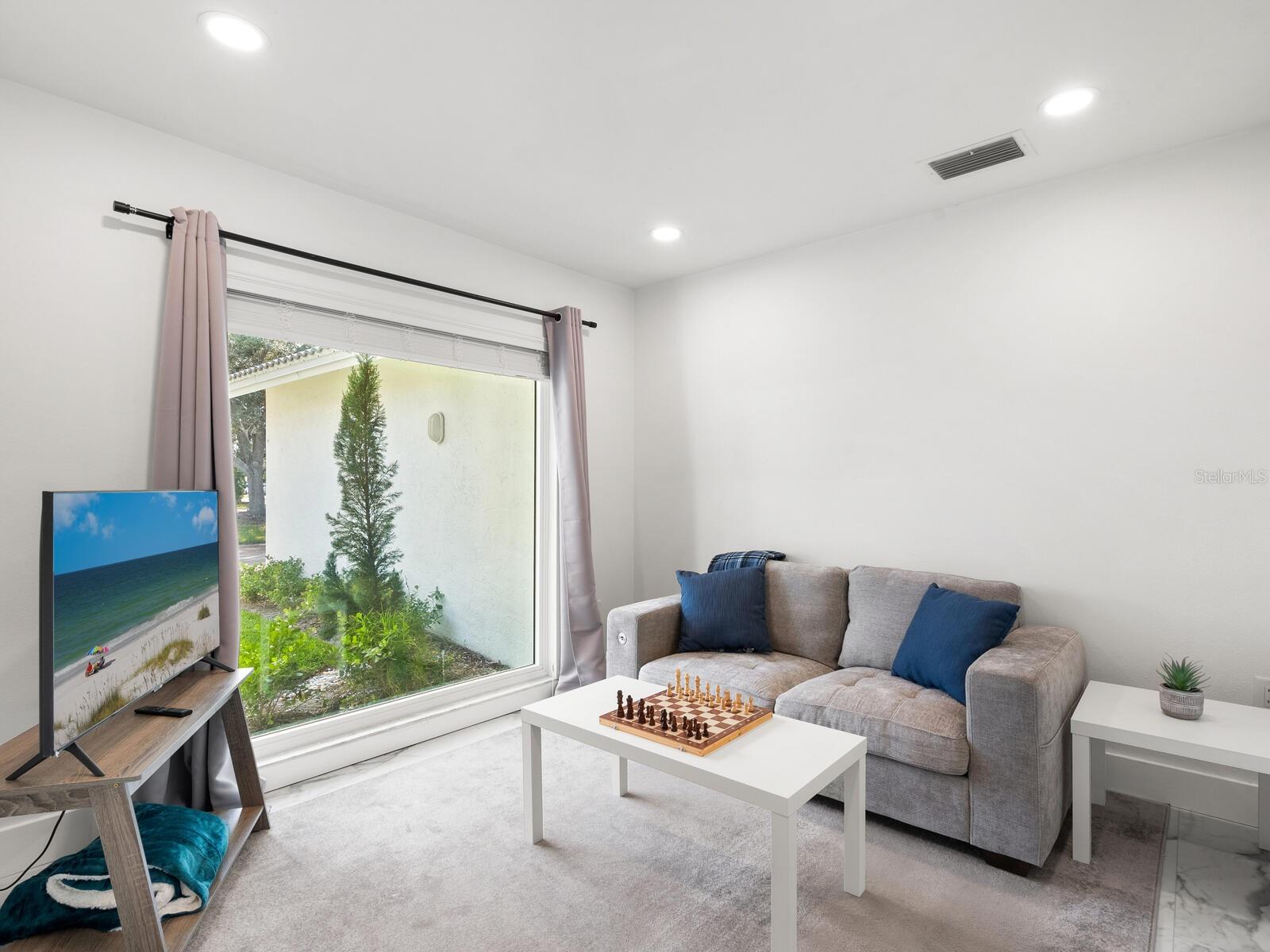 SOUTHBAY YACHT & RACQUET CLUB - Residential