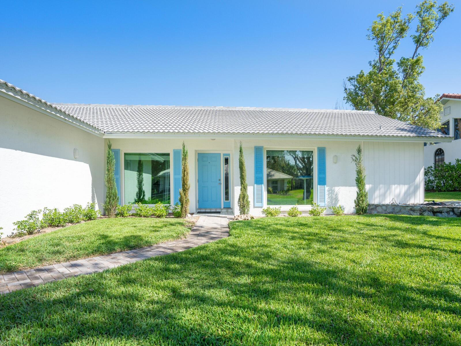 SOUTHBAY YACHT & RACQUET CLUB - Residential