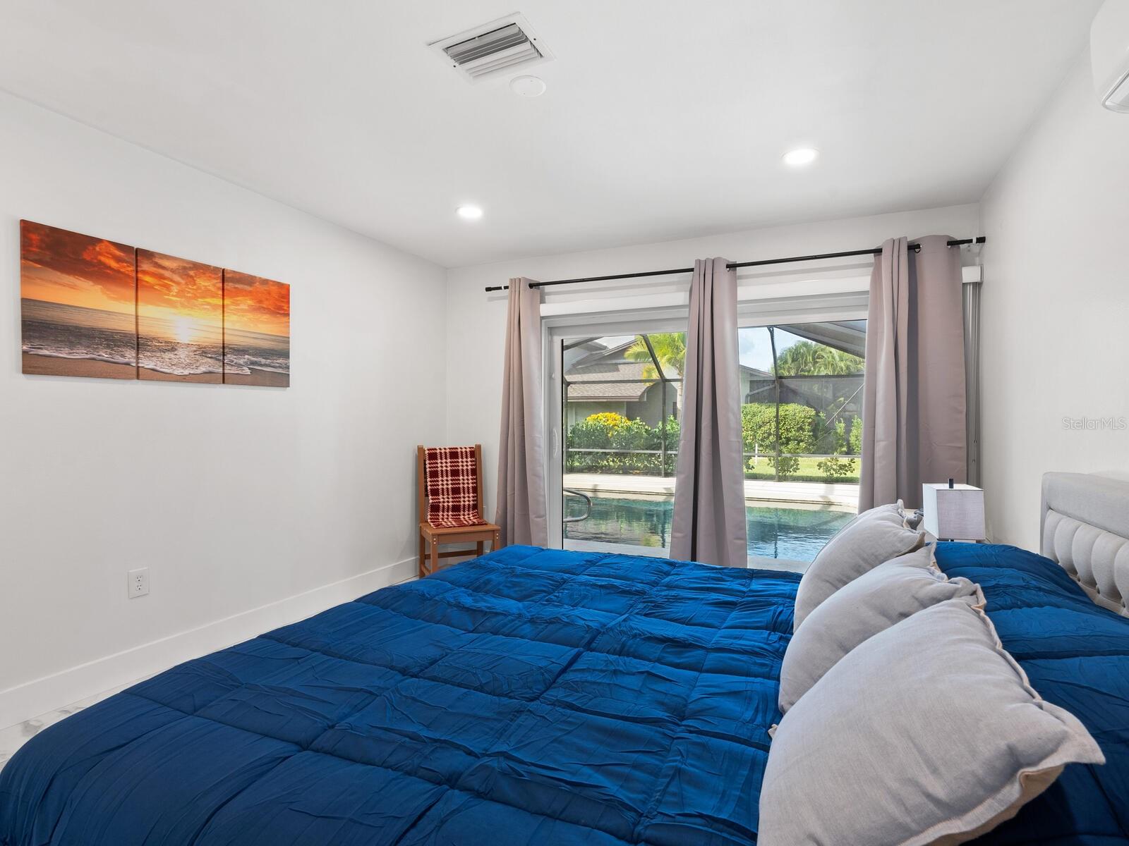 SOUTHBAY YACHT & RACQUET CLUB - Residential