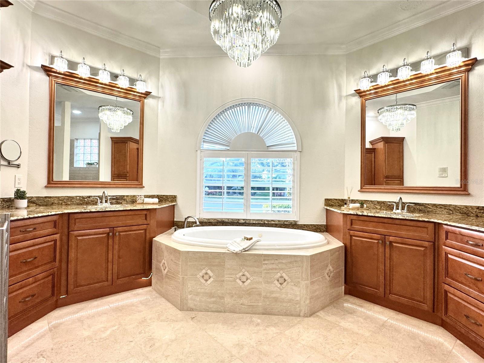 VENETIA - Residential