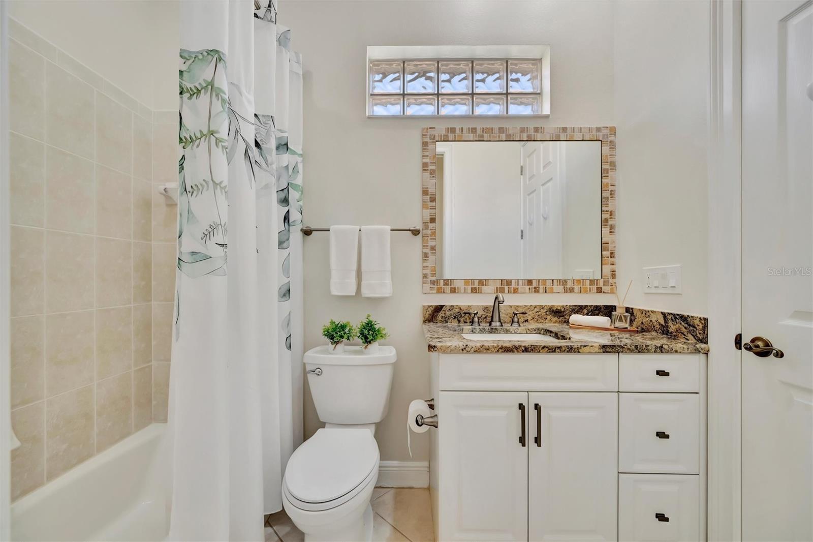 VENETIA - Residential