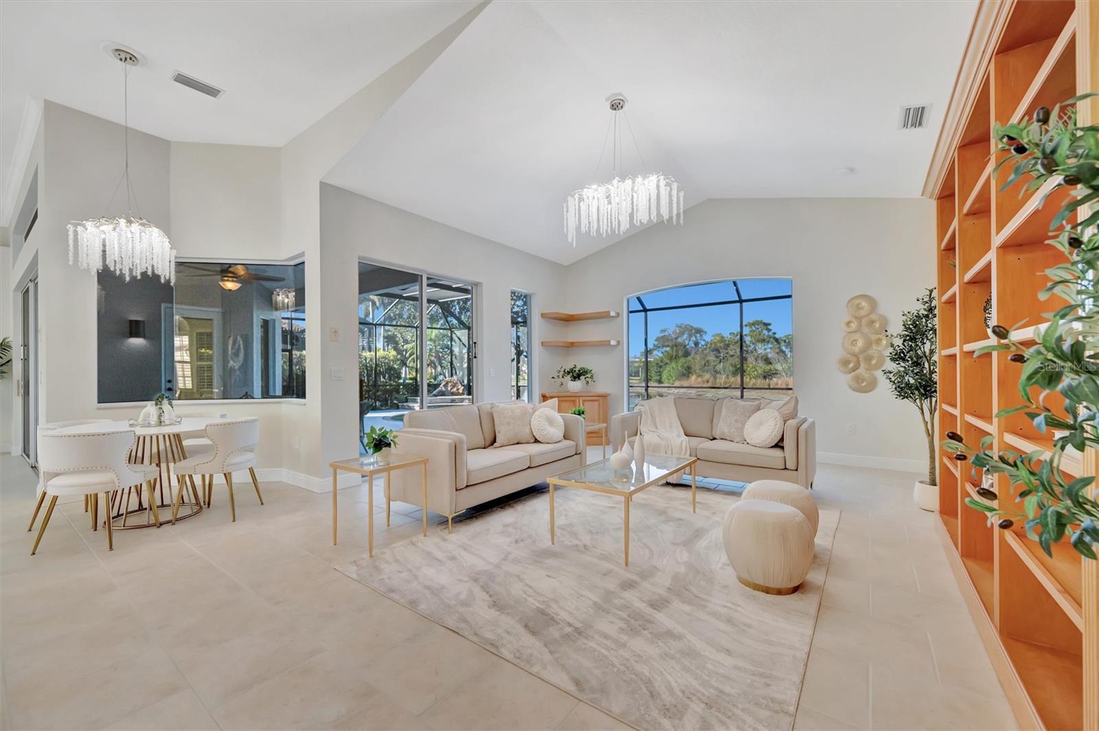 VENETIA - Residential