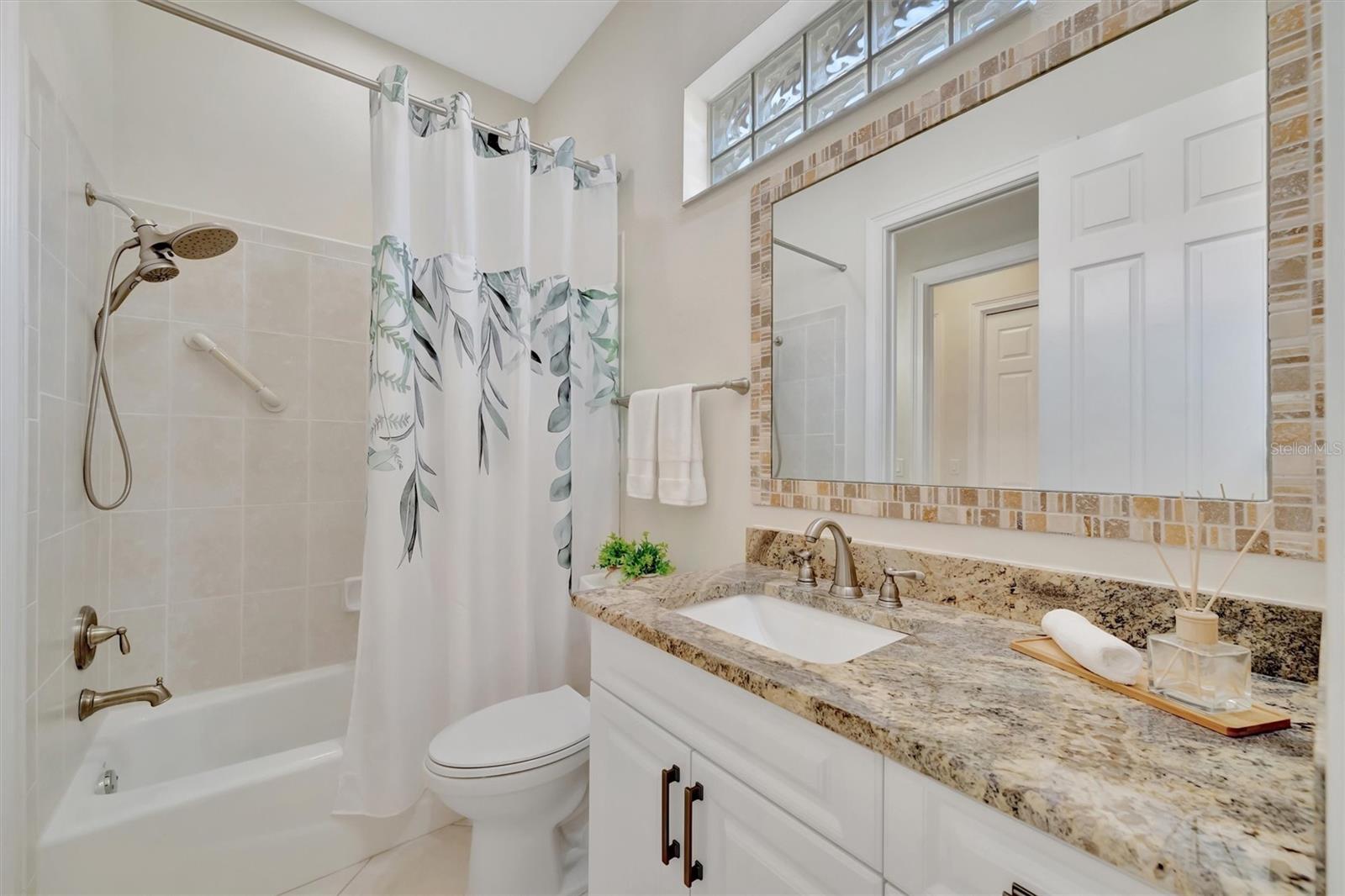 VENETIA - Residential