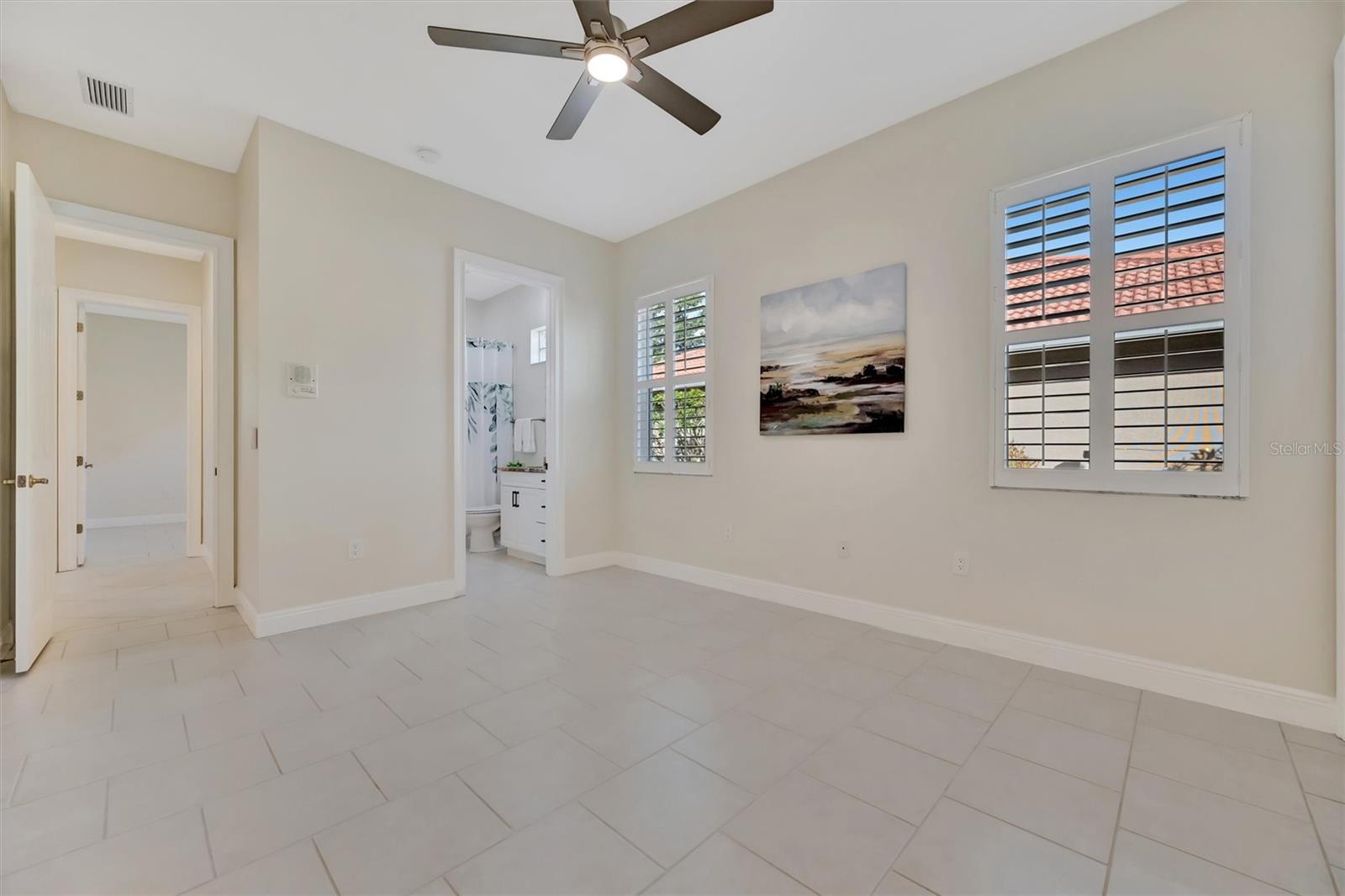 VENETIA - Residential