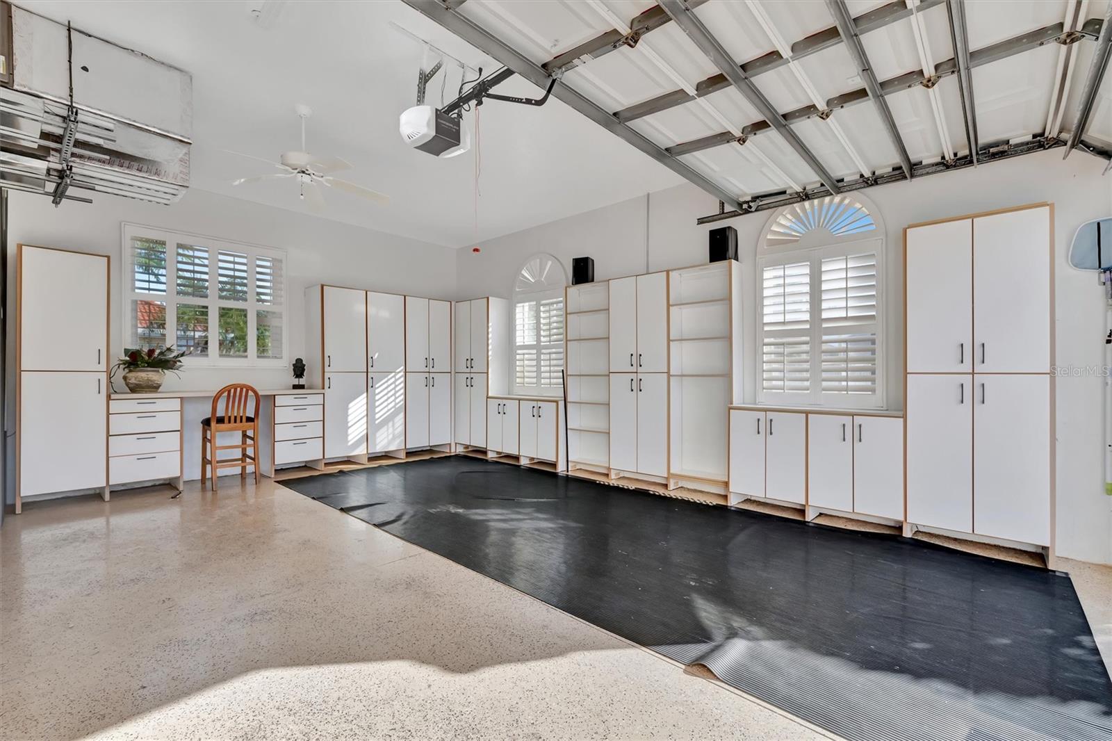 VENETIA - Residential