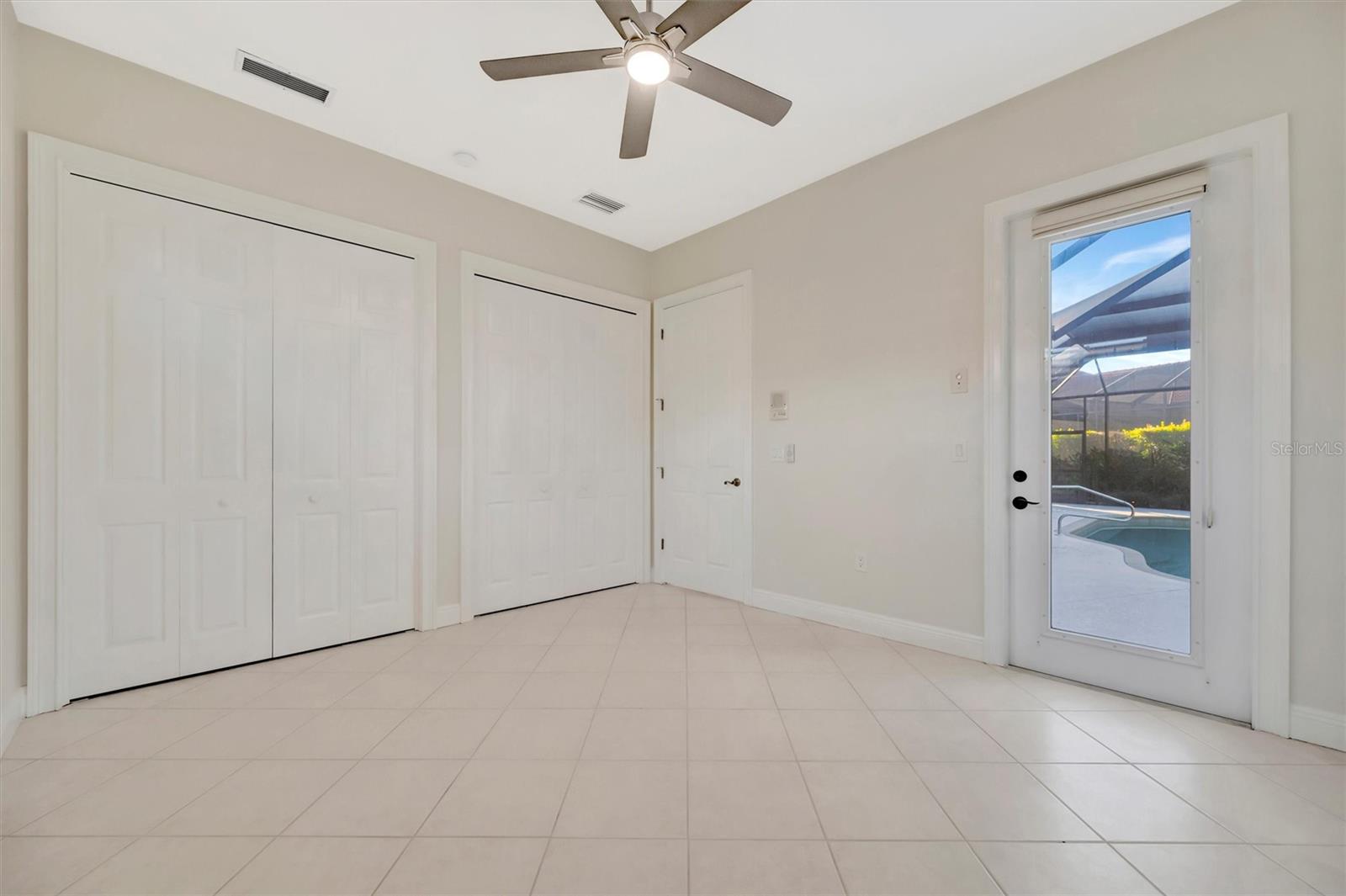 VENETIA - Residential