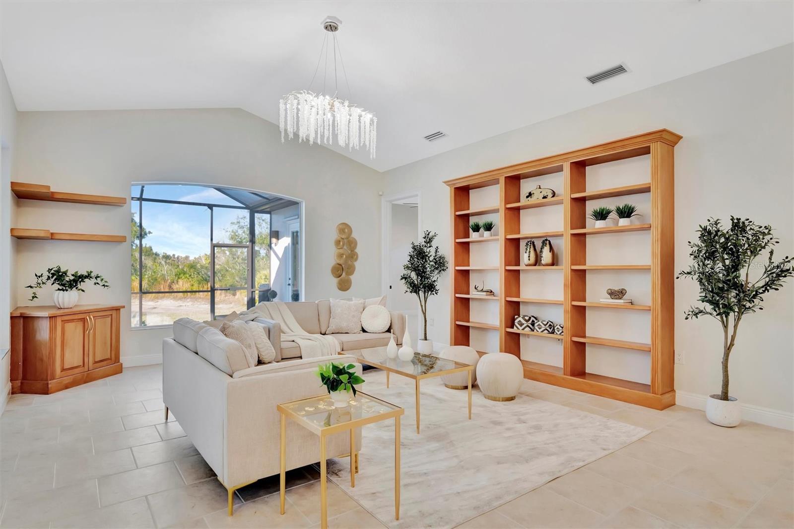 VENETIA - Residential