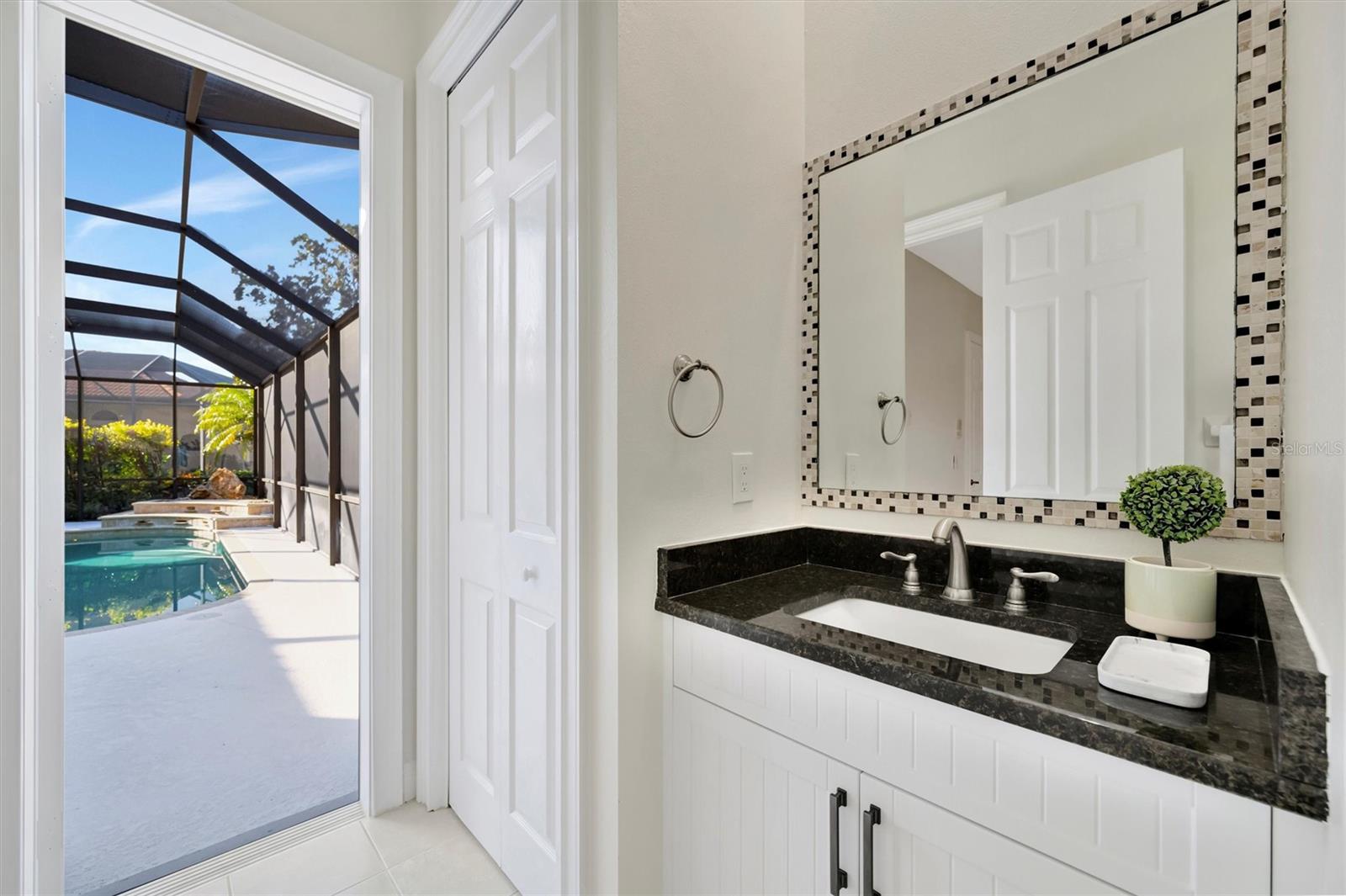 VENETIA - Residential