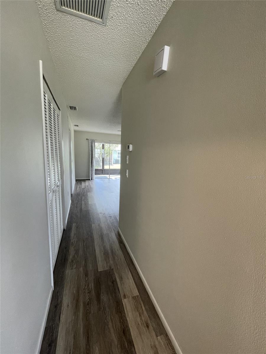 SHADOW RUN - Residential