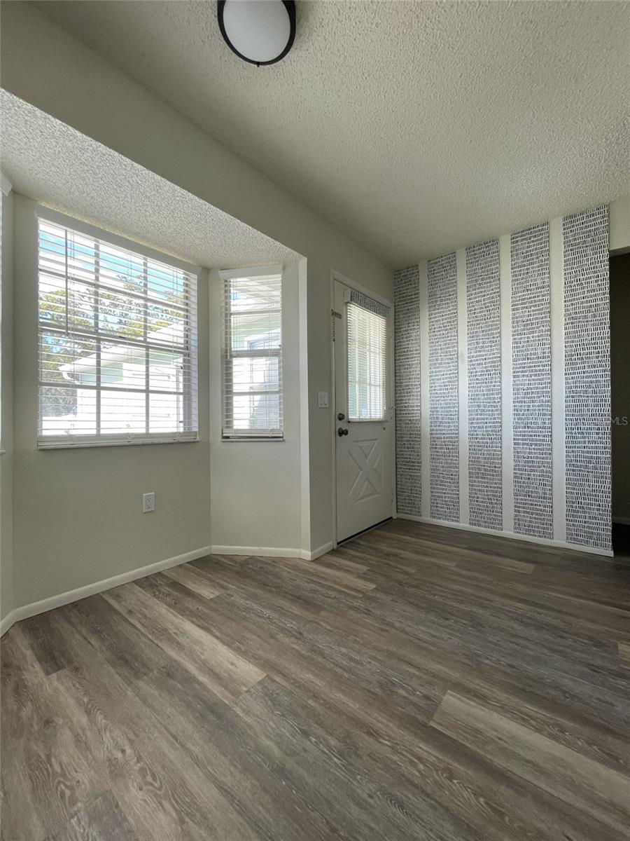 SHADOW RUN - Residential