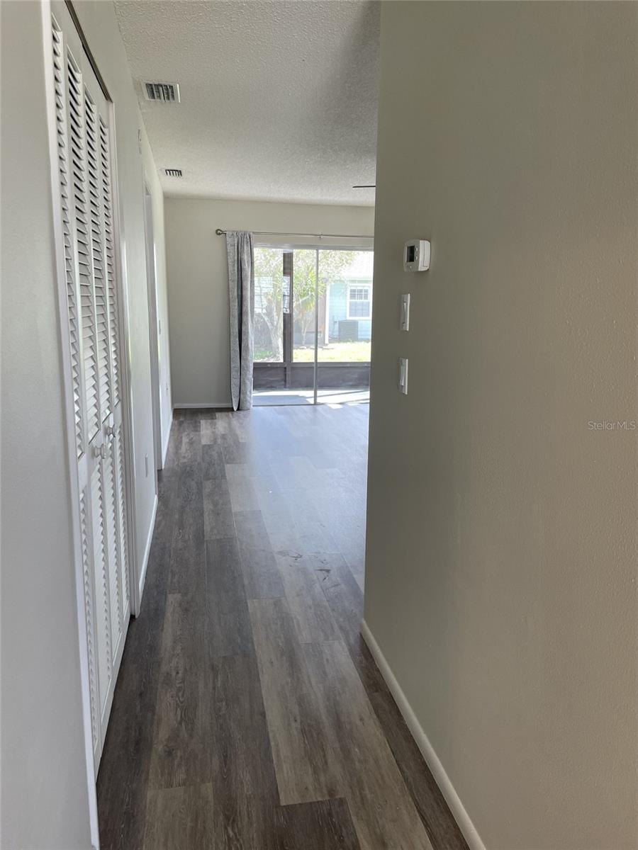 SHADOW RUN - Residential