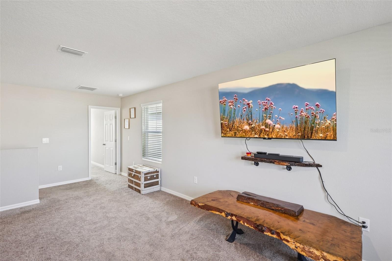 HINTON HAWKSTONE PH 1A2 - Residential Lease