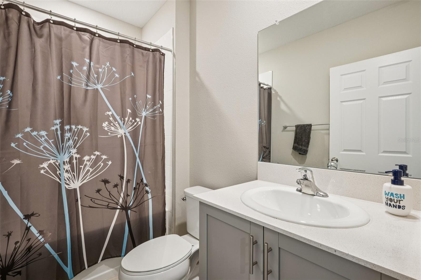 HINTON HAWKSTONE PH 1A2 - Residential Lease