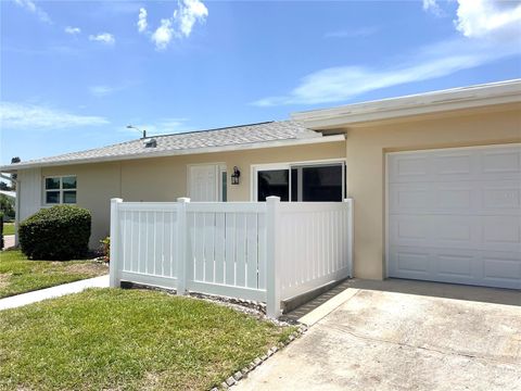 A home in PALM HARBOR