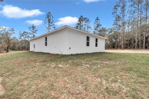 A home in DUNNELLON