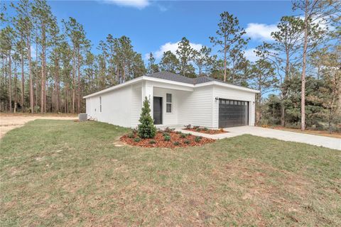 A home in DUNNELLON