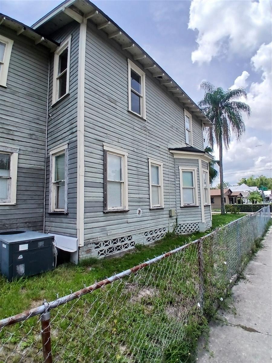 923 E 20TH AVENUE