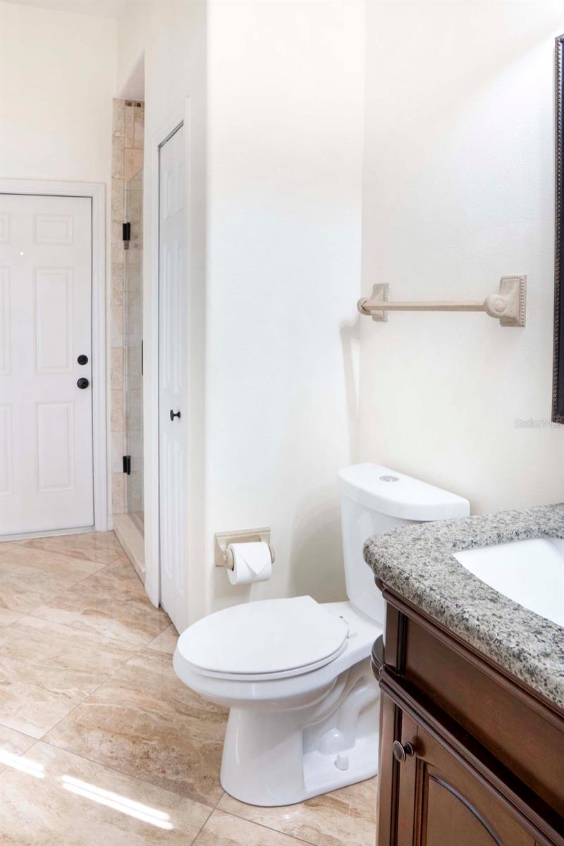 REMINGTON PH 1 TR B - Residential Lease