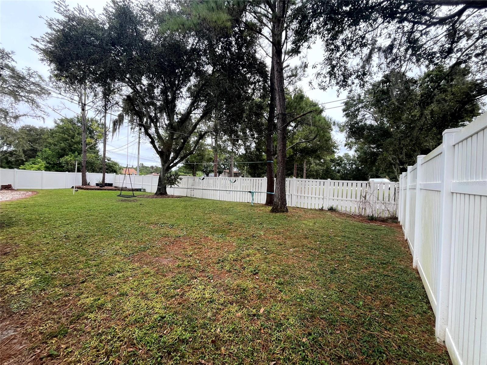 MISTY WOODS - Residential Lease
