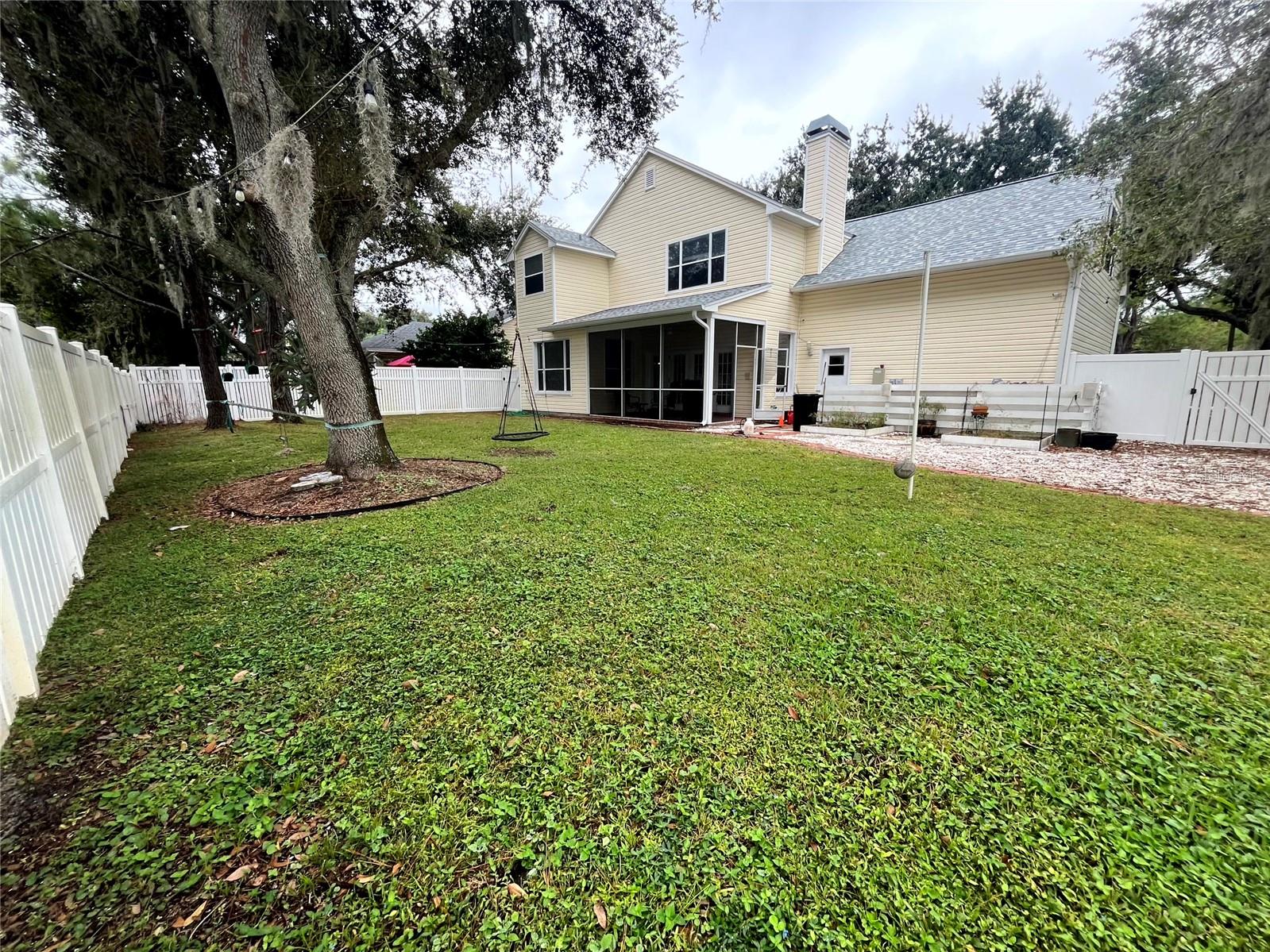 MISTY WOODS - Residential Lease