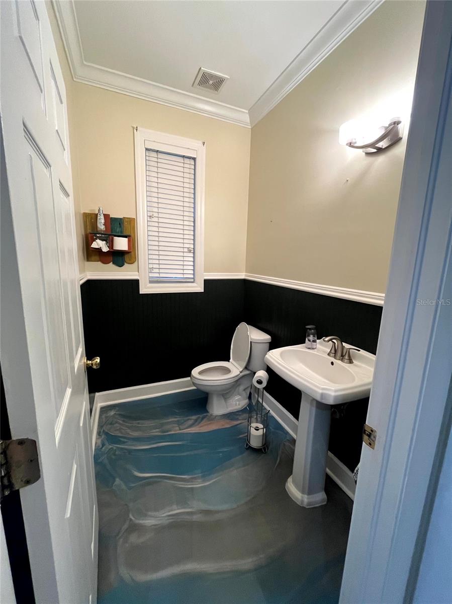 MISTY WOODS - Residential Lease