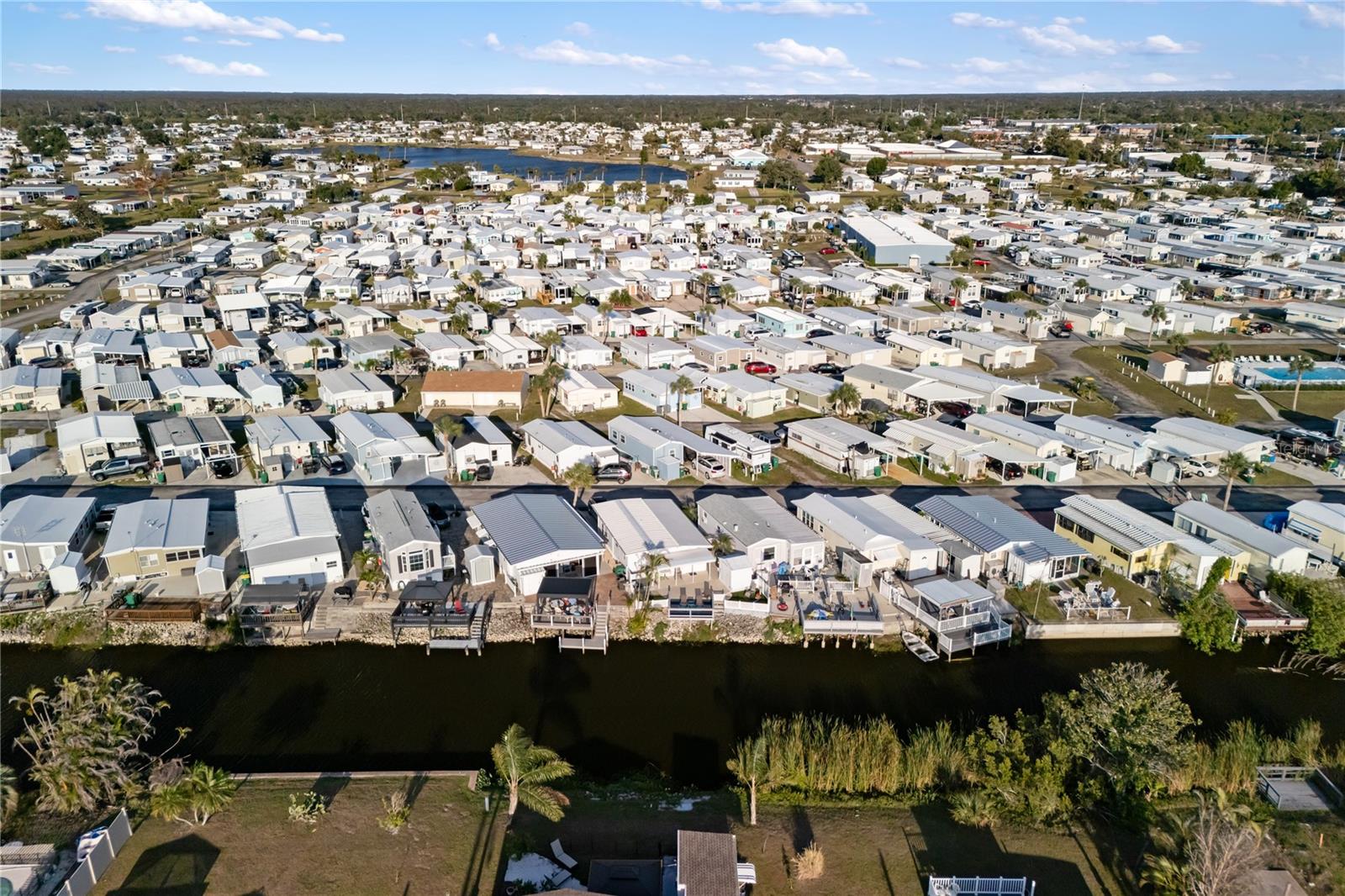 HOLIDAY TRAVEL PARK ENGLEWOOD - Land