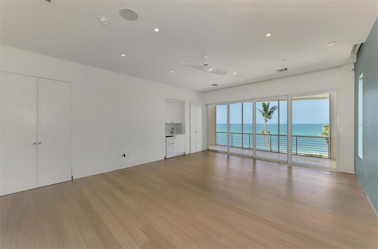 MANASOTA KEY - Residential