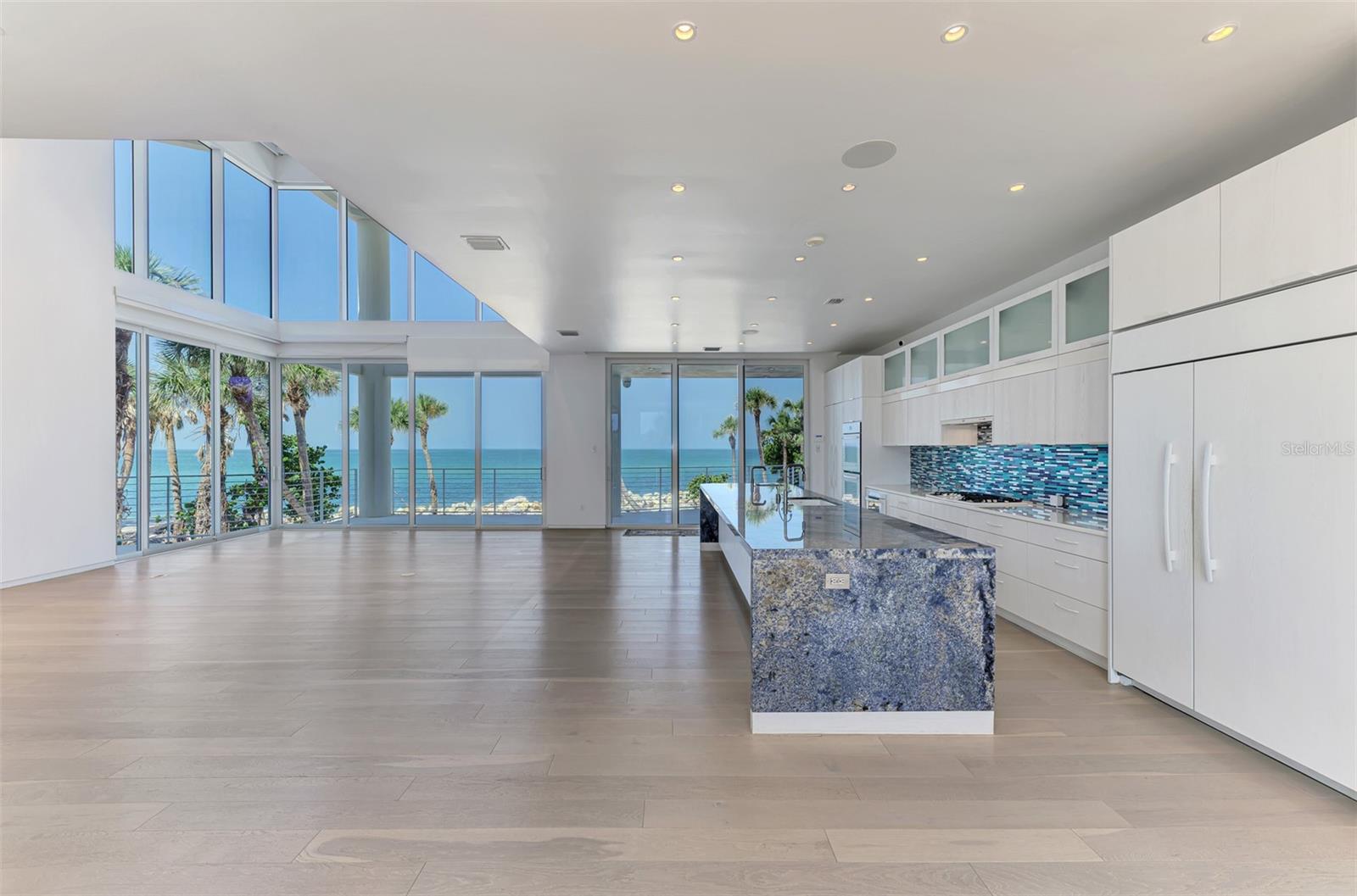 MANASOTA KEY - Residential