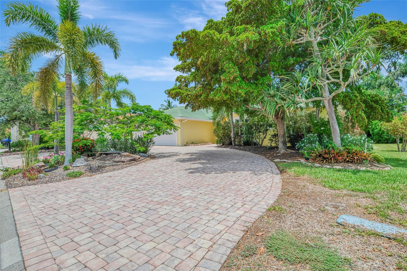 4708 SWEETMEADOW CIRCLE