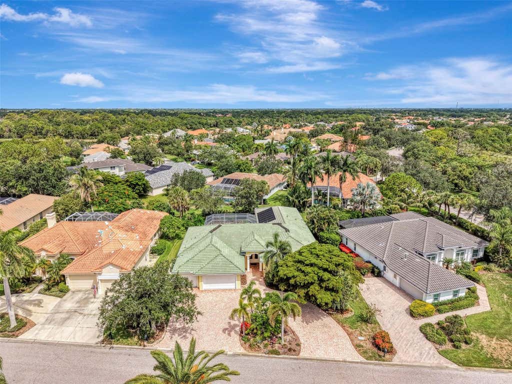 Photo of 4708 Sweetmeadow Circle, Sarasota, FL 34238 (MLS # A4700233)