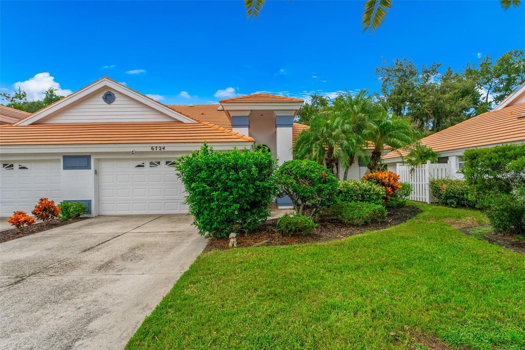 Photo of 6724 Approach Road #3, Sarasota, FL 34238 (MLS # A4706950)