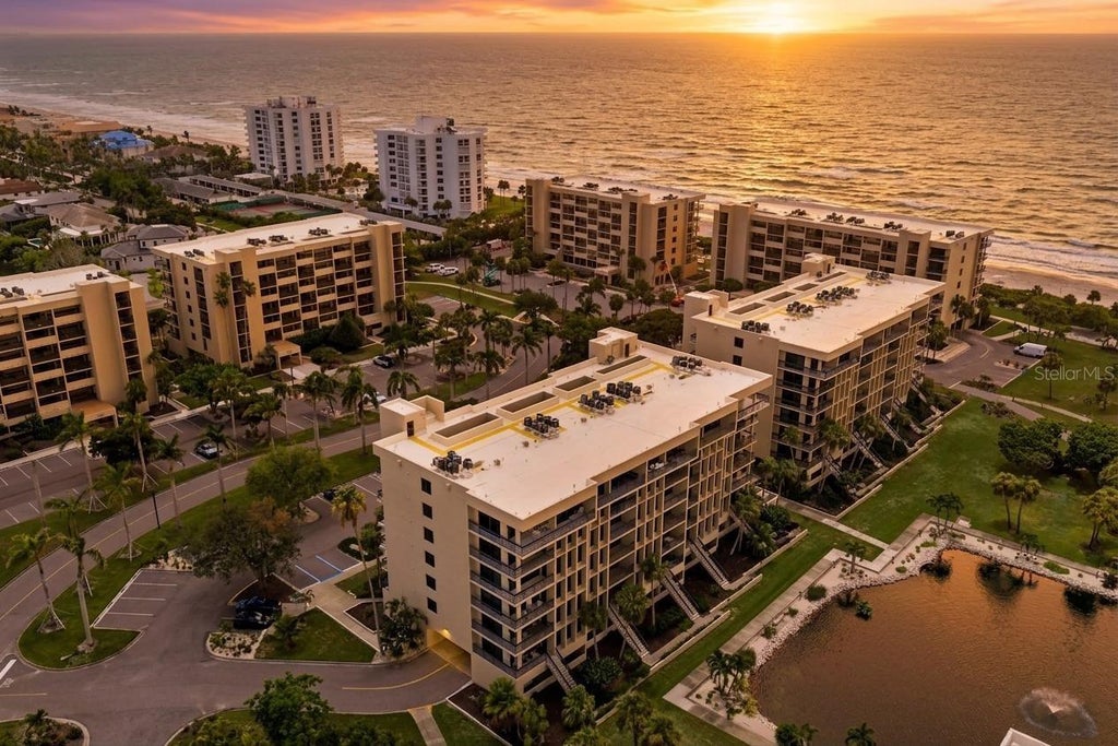 Photo of 1095 Gulf Of Mexico Drive #303, Longboat Key, FL 34228 (MLS # A4699853)