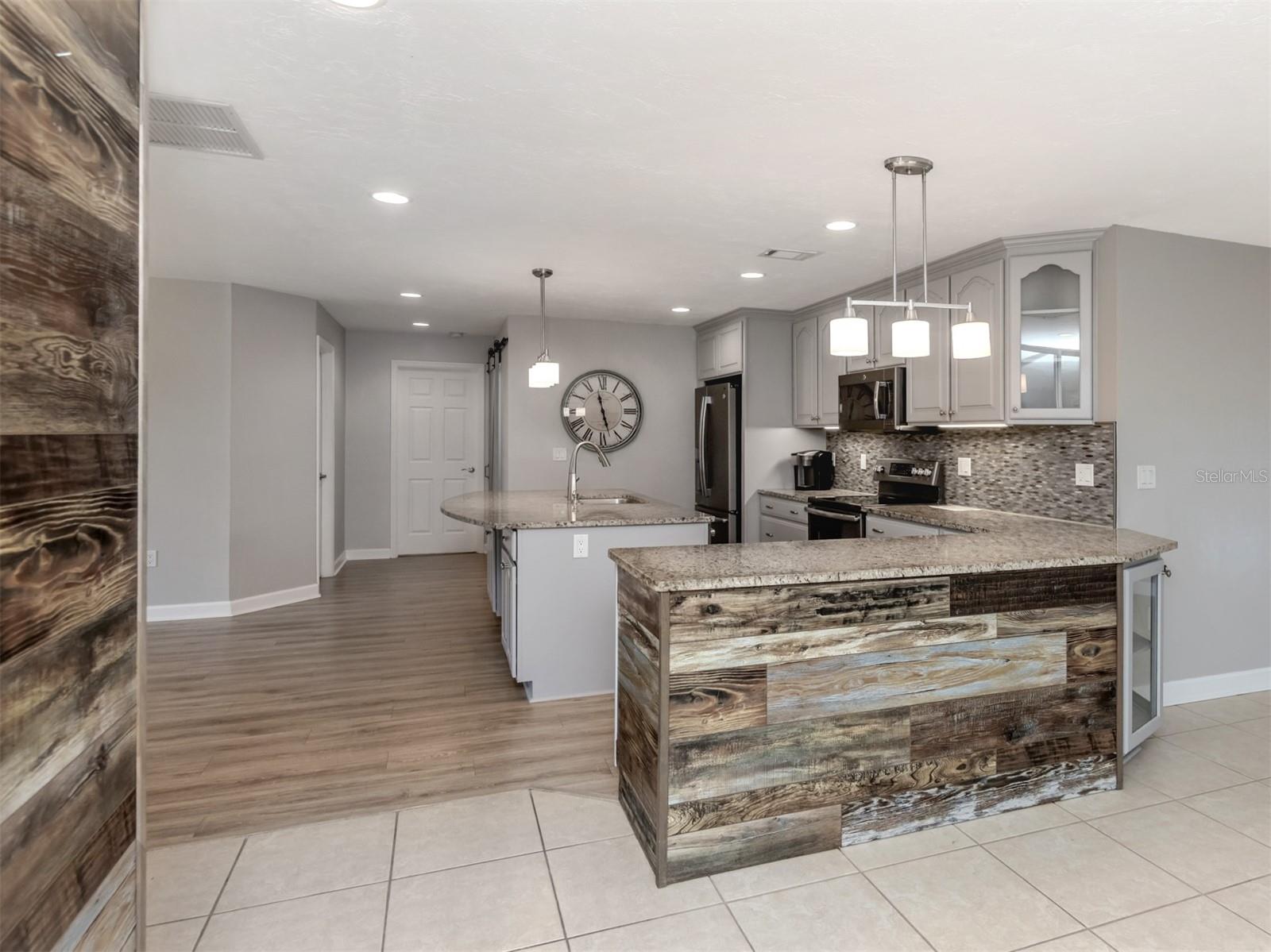 PINEBROOK SOUTH - Residential