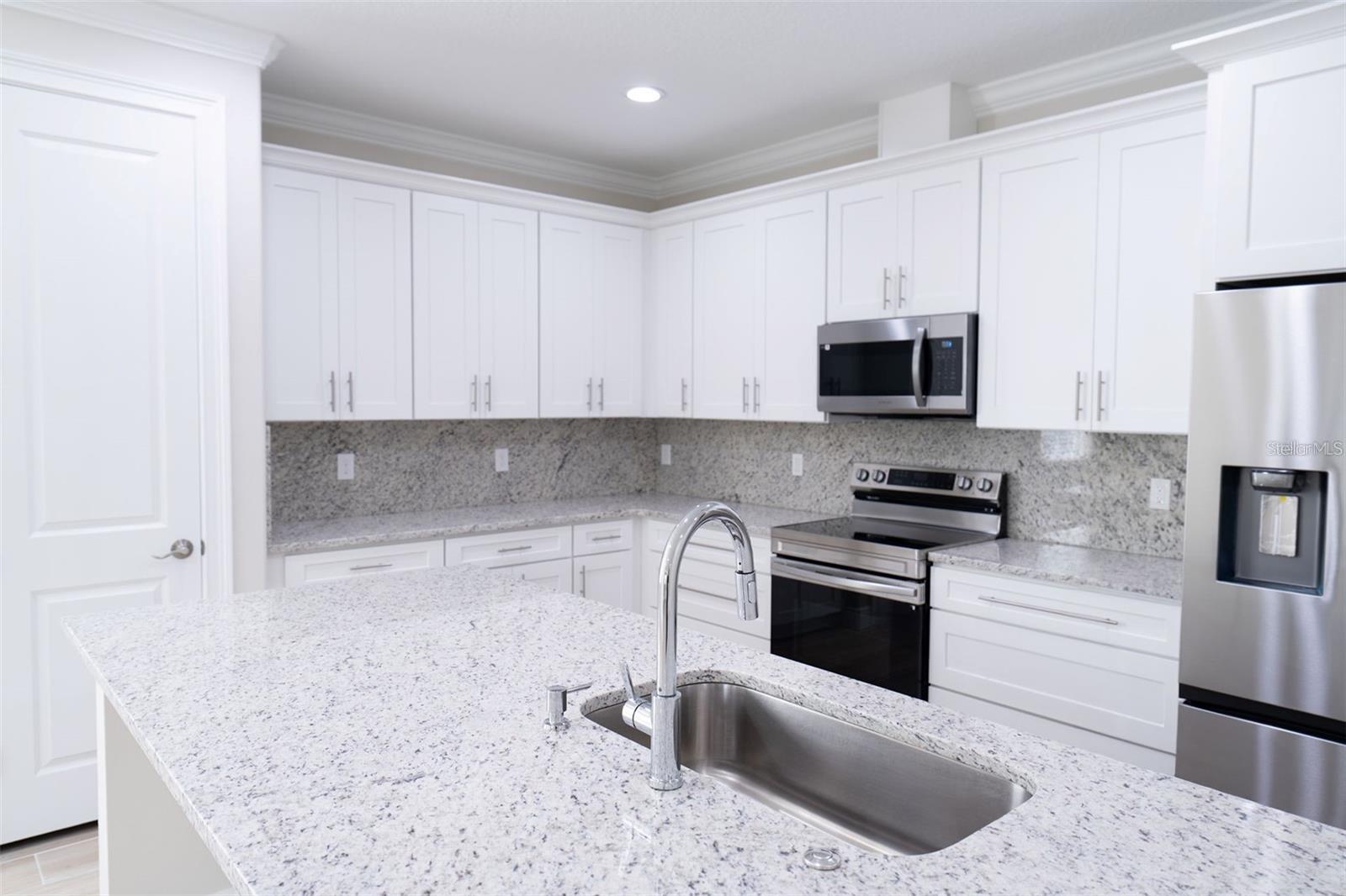 ORANGE BLOSSOM HILLS - Residential