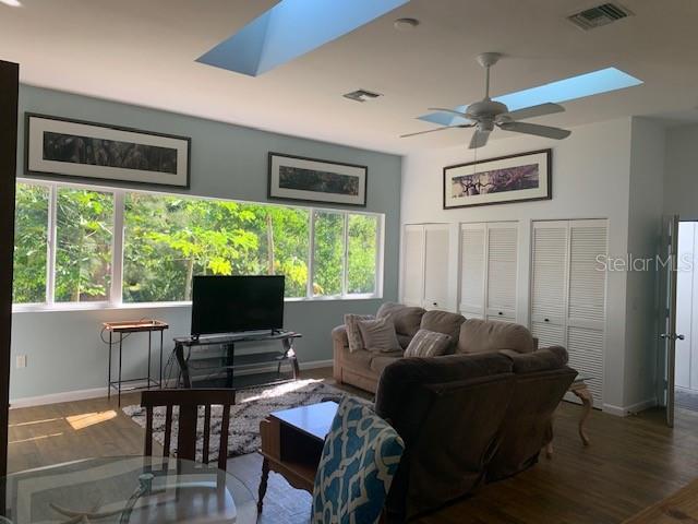 SIESTA REV OF - Residential