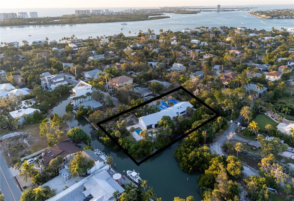 Photo of 300 Garden Lane, Sarasota, FL 34242 (MLS # A4662830)