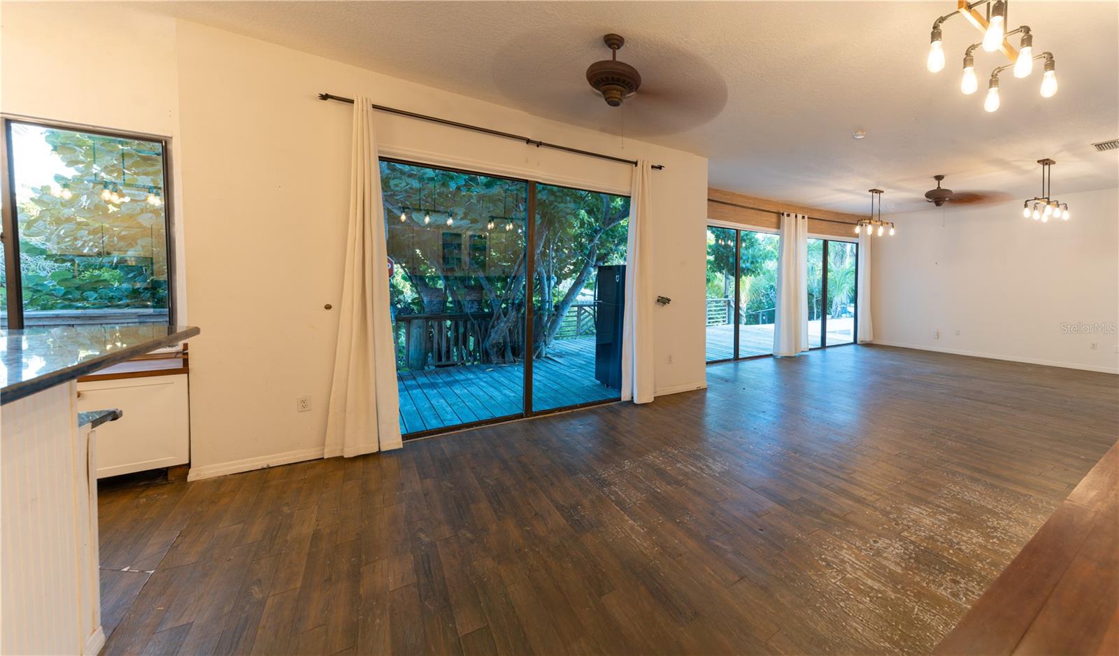 SIESTA REV OF - Residential