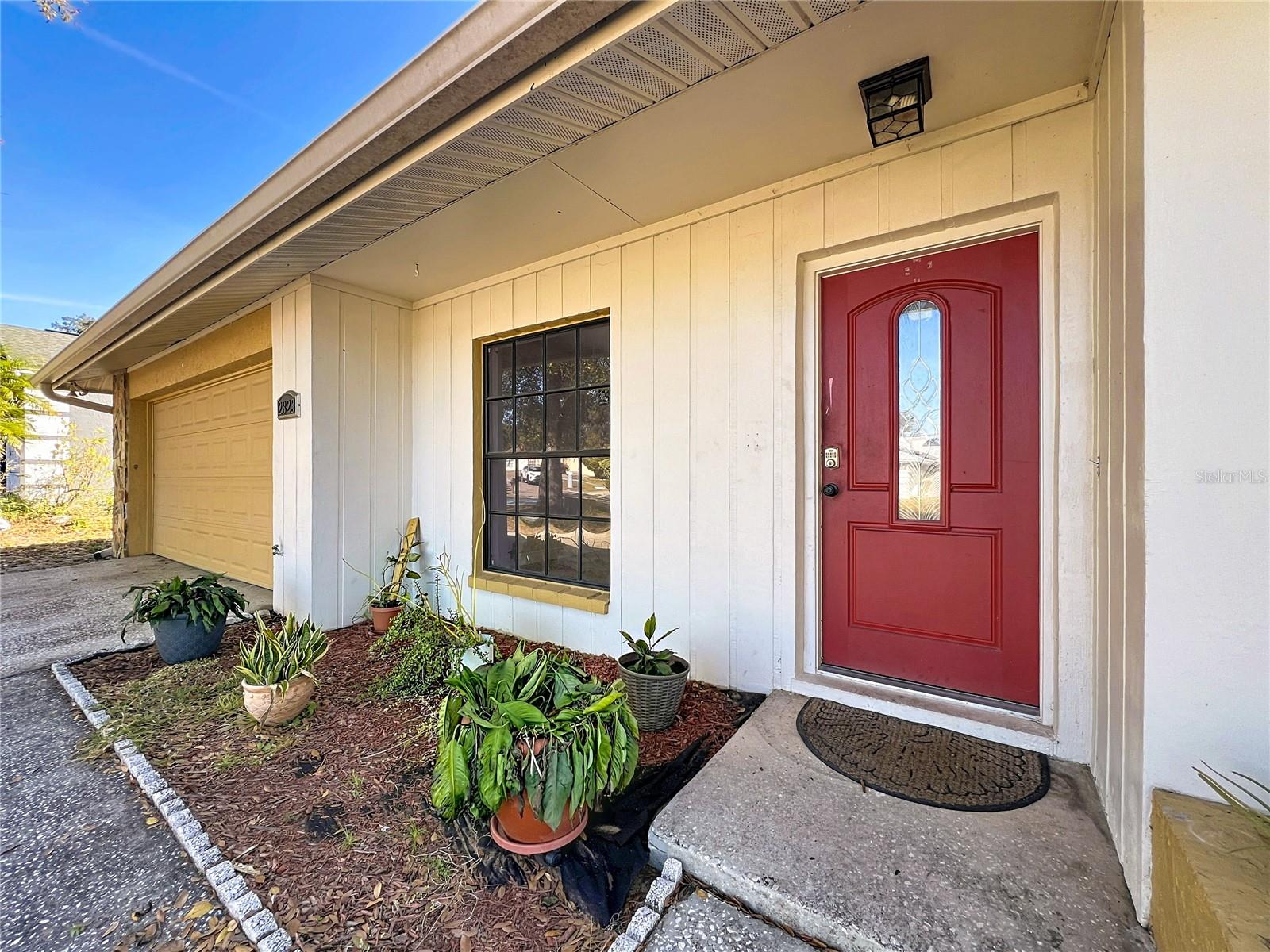 2823 SAINT CLAIR COURT