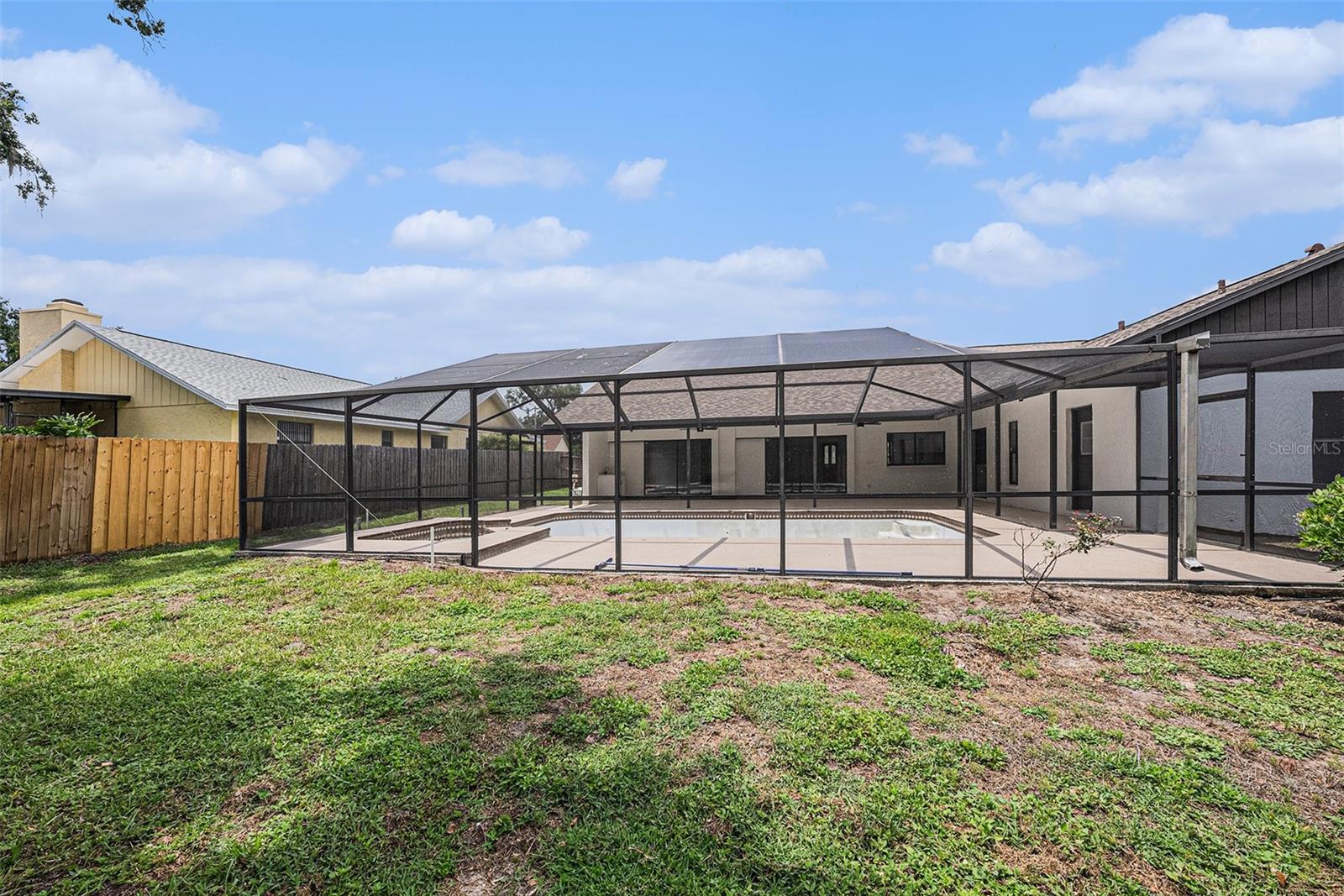 513 SPORTSMAN PARK DRIVE