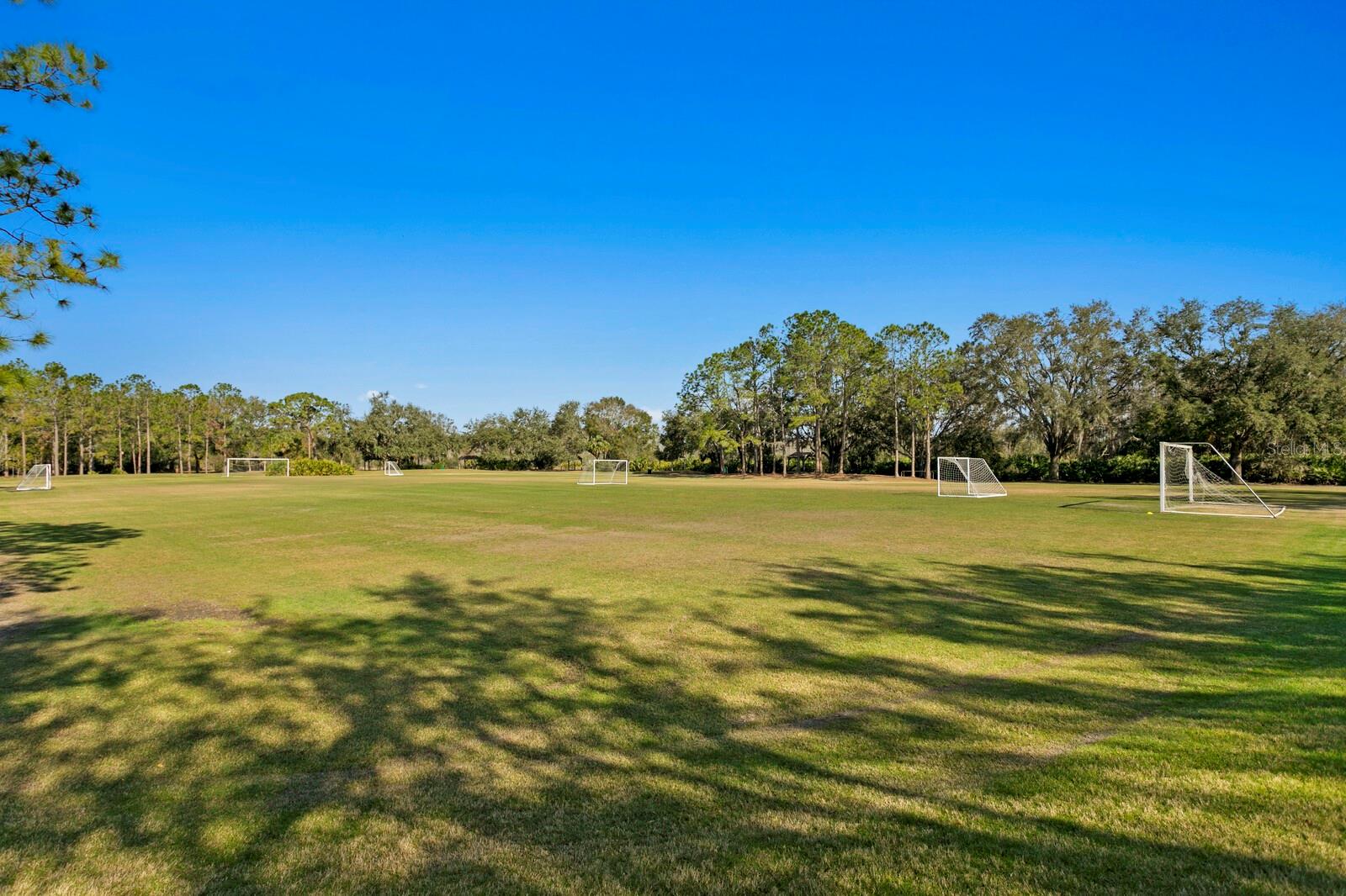 HUNTERS GREEN PRCL 14A PHAS - Residential