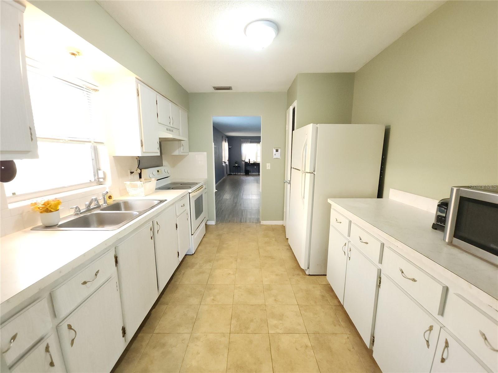 5155 9TH AVENUE N 112 B