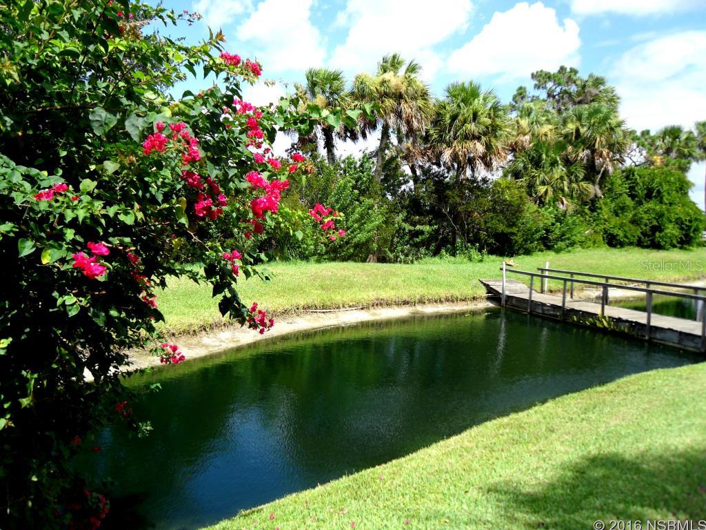 Lee Wind - Residential