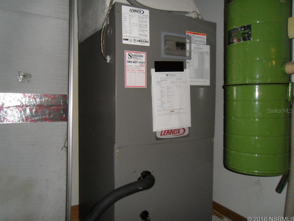 Lee Wind - Residential