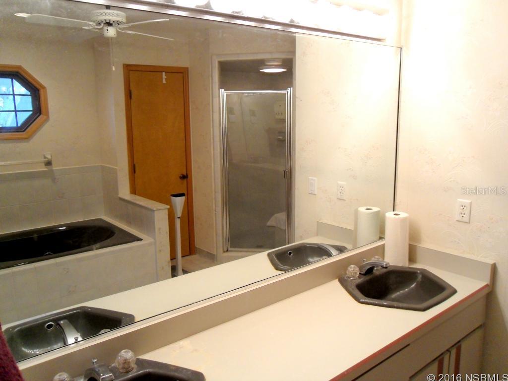 Lee Wind - Residential