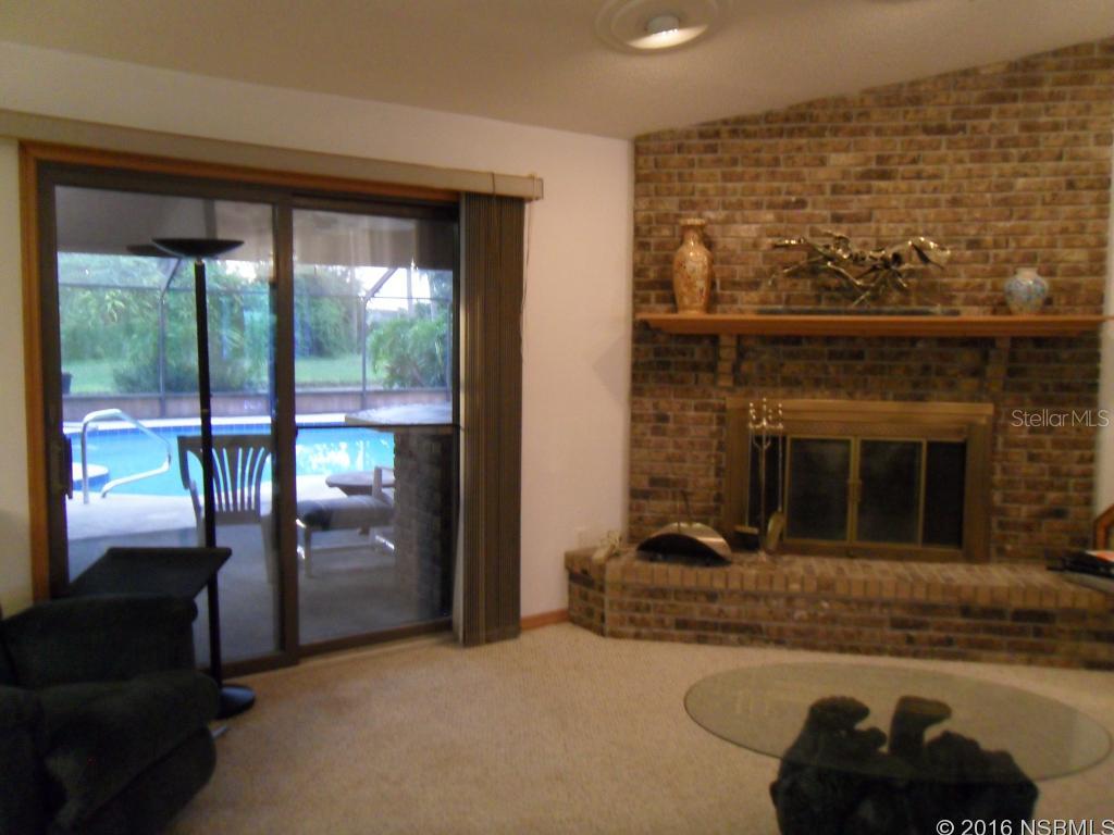 Lee Wind - Residential