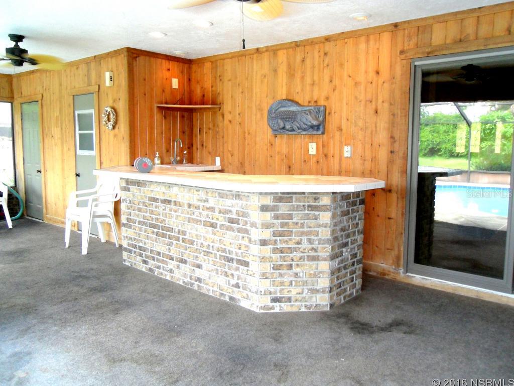 Lee Wind - Residential