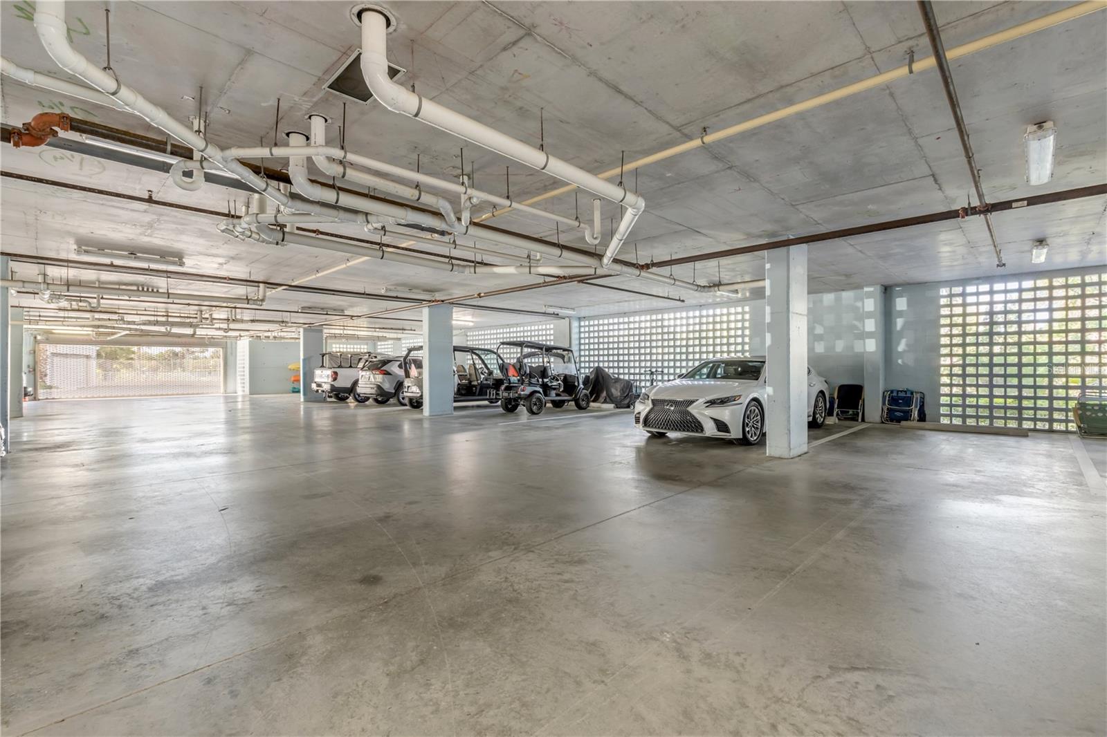 RIVERWALK/CORONADO ISLAND-BLDG - Residential