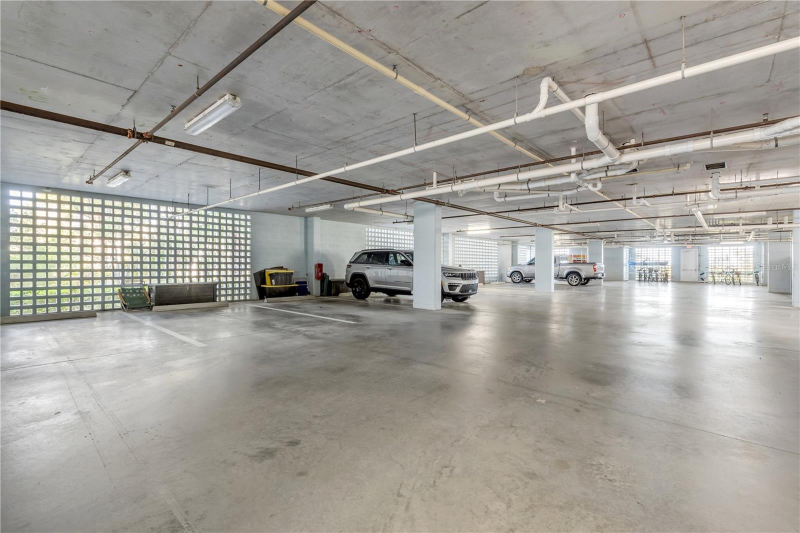 RIVERWALK/CORONADO ISLAND-BLDG - Residential