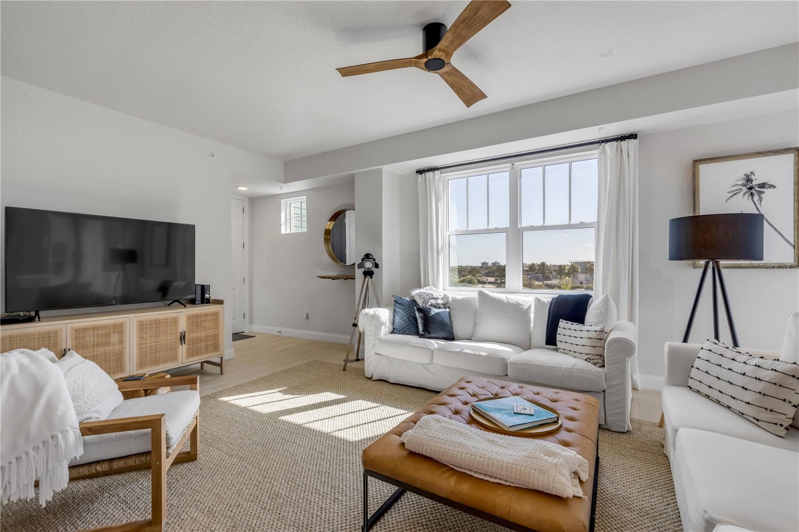 RIVERWALK/CORONADO ISLAND-BLDG - Residential